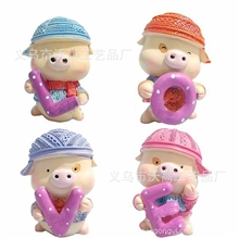 【厂家直销】快乐麦兜LOVE猪韵意礼品树脂工艺品树脂家居摆件
