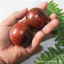 【东兴红木坊】5cm大红酸枝木雕刻工艺品手动按摩器保健球批发