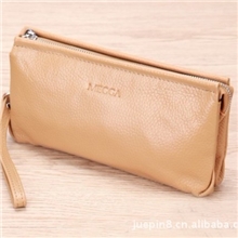 《热销》真皮女士手拿包新款大手包手拿包配手腕带