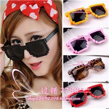 新款超可爱特别款马赛克太阳眼镜男女通用方框韩版复古墨镜