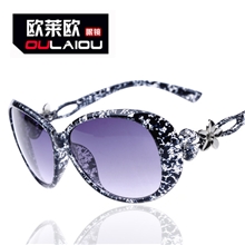 眼镜批发太阳镜批发新款时尚品牌女士款太阳眼镜塑料墨镜20371