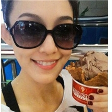 范范明星同款女式太阳眼镜时尚潮流大框欧美复古墨镜眼镜批发Y100