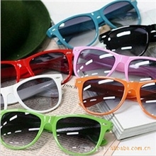 复古眼镜彩色墨镜太阳镜-韩国李孝利等明星最爱批发Y09