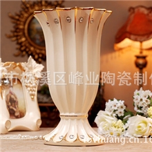 供应客户定制欧式古典象牙瓷花瓶陶瓷花瓶花器描金花瓶批发