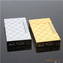C801小方格金属边打明火打火机