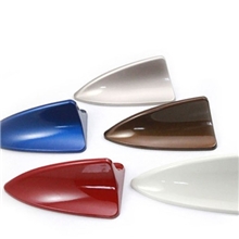 批发汽车鲨鱼鳍天线带灯车载装饰改装宝马天线新款汽车用品