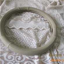 【厂家特价热卖】尺寸齐全正品带透气真皮孔方向盘套