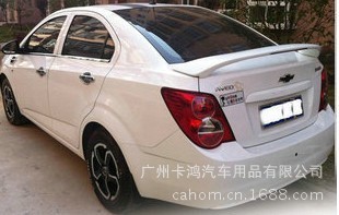 ]雪佛兰爱唯欧夹式带灯尾翼免打孔三厢爱唯欧改装汽车ABS定风翼