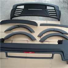 路虎揽胜运动版改装硬质PU包围、揽胜全新嘴脸，