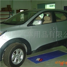 10款北京现代IX35PU包围PU包围