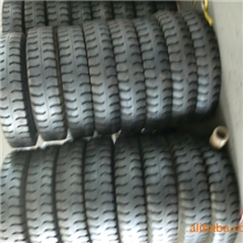 新胎库存厂家直销优质轻卡汽车轮胎700-15