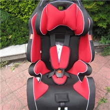 感恩儿童安座椅