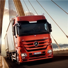 奔驰Actros重卡408马力6X2牵引车（型号：2644）