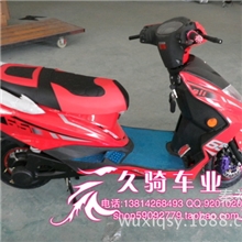 批发供应2013最畅销车型讯鹰电摩电动车踏板车厂家直销
