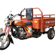 供应订做新款正三轮摩托车、F1大踏板三轮摩托车\宇锋三轮摩托车