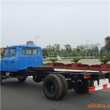 供应140尖头双排座专用汽车底盘