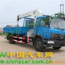 供应东风两桥随车起重运输车车吊车