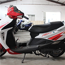 全新魔战125摩托车踏板车DIO燃油助力机车直销整车