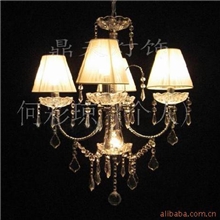 供应4+1头吊灯甜蜜家园鼎天灯饰DT-4+1A154