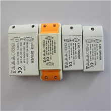 led恒压驱动器大功率驱动器g4驱动器12v恒压驱动专用