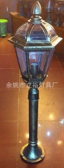 草坪灯立裕灯具专业生产各类小区、公园、广场道路草坪灯