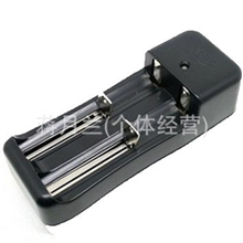 电筒充电器万能自停充186501450016430智能双槽双充电器
