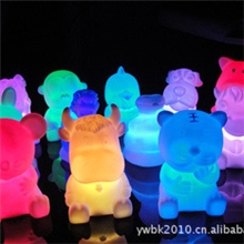 A0022七彩十二生肖小夜灯（12款混）小夜灯礼品灯地摊热销