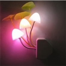 厂家直销阿凡达蘑菇灯壁灯光控感应插座小夜灯梦幻小夜灯