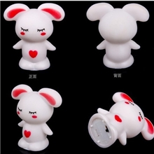 新年新品,流氓兔七彩小夜灯批发，自产自销，质量100%，发货快速