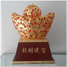 低价供应节日小型金色元宝水晶工艺台灯中山灯具厂家直销1008