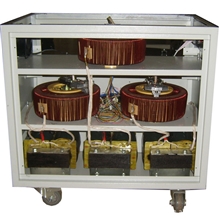 交流稳压电源三相稳压电源稳压电源多少钱