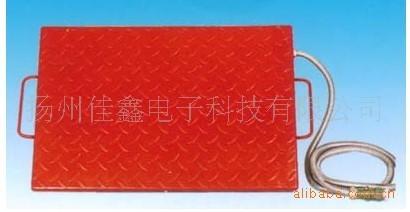 专业生产SRK钻井台脚板取暖器