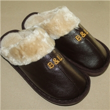 保暖拖鞋皮革料棉拖鞋防水棉拖鞋批发新款秋冬季短毛绒PU皮鞋