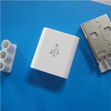 厂家低价直销USBAM短体铜端子带黑/白色外壳，一出二