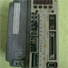 供应二手安川伺服控制器SGDM-15ADA绣花机主轴专用