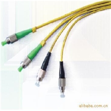 特价供应保偏光纤跳线（1条起售）