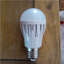 5WLED灯具，交流LED灯具，比直流LED灯具更省电，不会坏的灯具