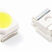 供应厂家直销高亮(8LM)3528正白灯珠