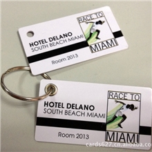 锁匙扣卡，PVC异形卡，打鸡眼PVC卡生产厂家