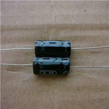 卧式穿心铝电解电容6.3v470uf8X16.5