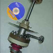 太赫兹回旋管（gyrotrons）