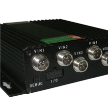 供应四路超薄型SD卡无限扩展车载式硬盘录像机