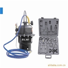 专业生产销售汽车刹车油更换机，一人操作即可，中山金豹