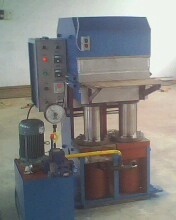 硫化机，厂家直供优质鄂式硫化机,多种规格橡胶机械鄂式硫化机