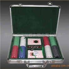 深圳瑞丰专业销售精美实用手提式铝合金筹码箱