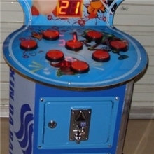 贝贝拍蟑螂机新款老鼠机批发价大甩卖投币打鼠机地鼠机