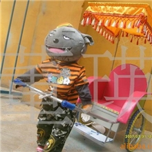 最新款灰太狼小人拉车黄包车儿童机器人拉车游艺机