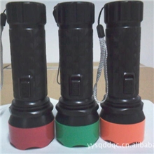 厂家直销LED手电筒塑料手电筒强光手电筒远射程手电筒8512