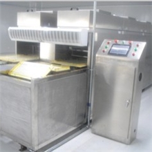 厂家直销塑料产品除尘清洗机流水线