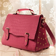 2013韩版时尚复古新款女包包手提糖果色铆钉单肩包女士斜挎潮包